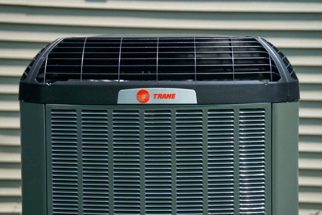 trane straight on logo unit outdoors